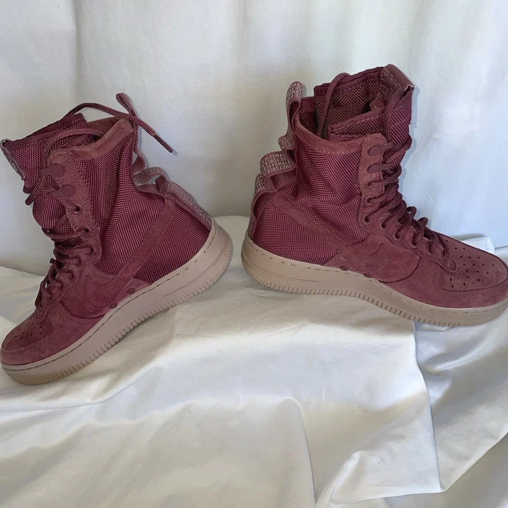 Nike Air Force 1 SF AF1 Women's Size 6.5 Vintage Wine Force is Female AJ1700-600